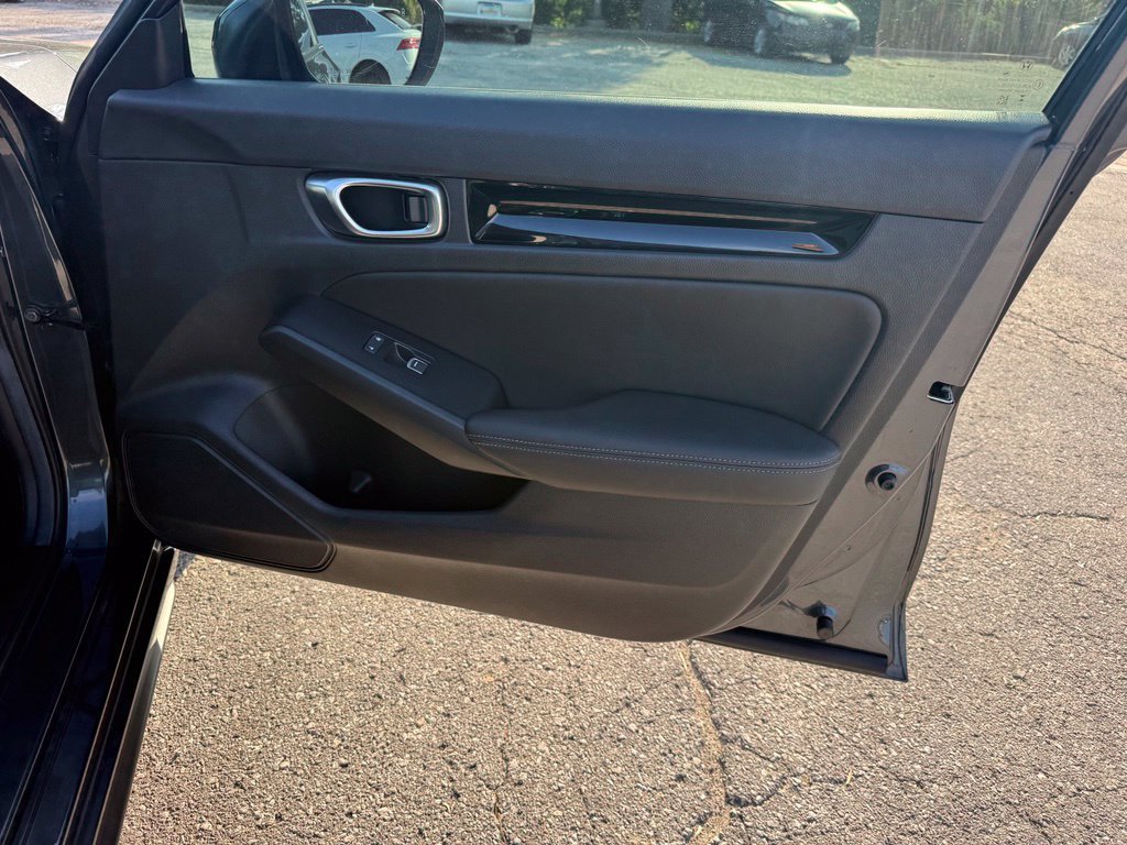 Used 2024 Honda Civic EX-L image 43