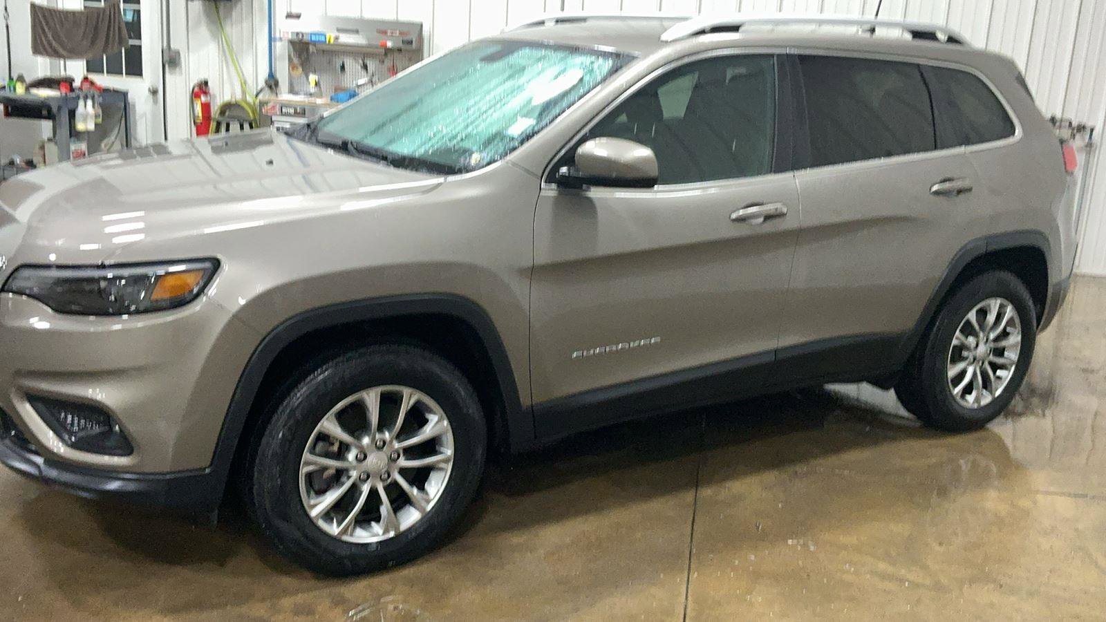 Used 2019 Jeep Cherokee Latitude Plus w/ Cold Weather Group