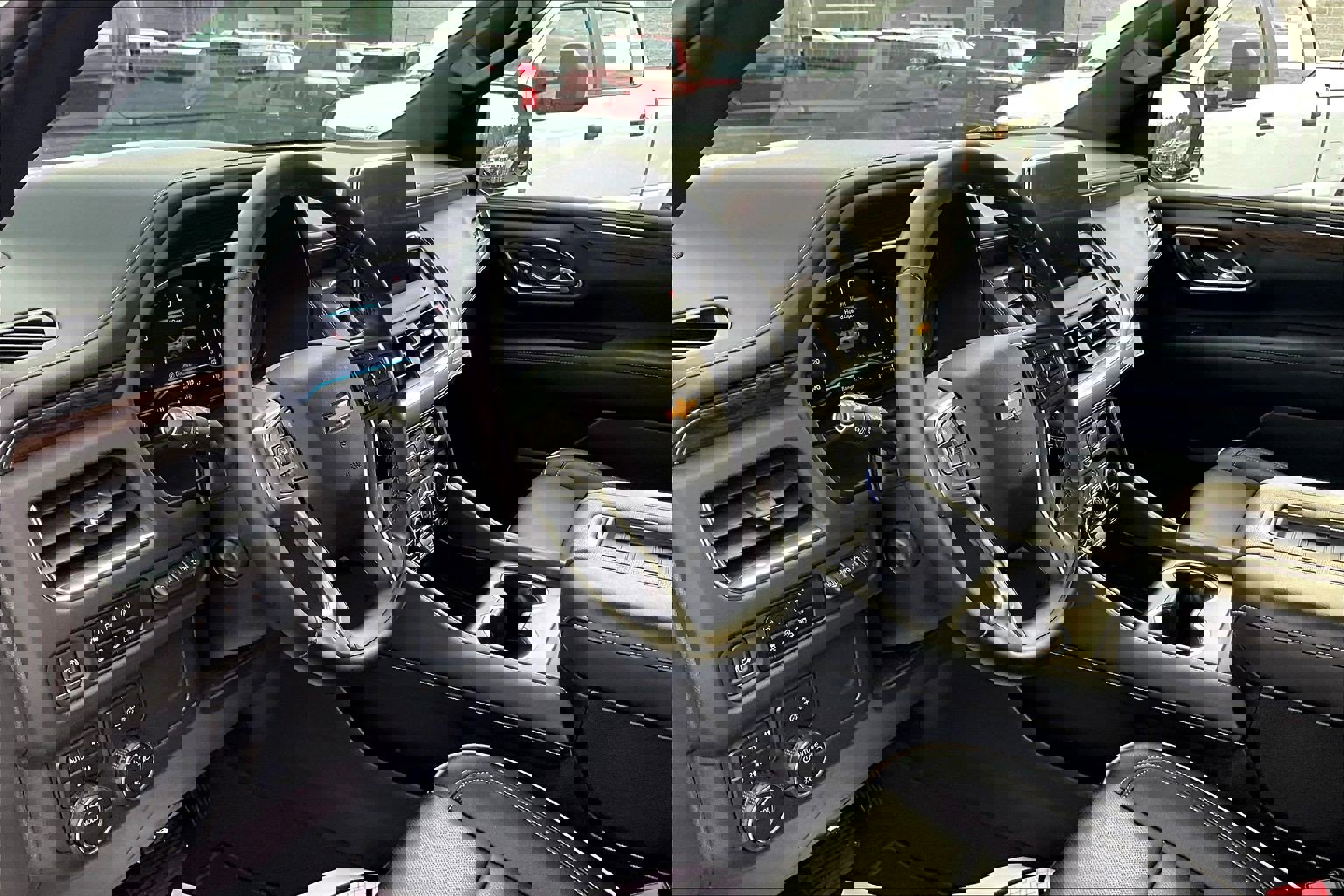 Used 2024 Chevrolet Tahoe Premier image 14