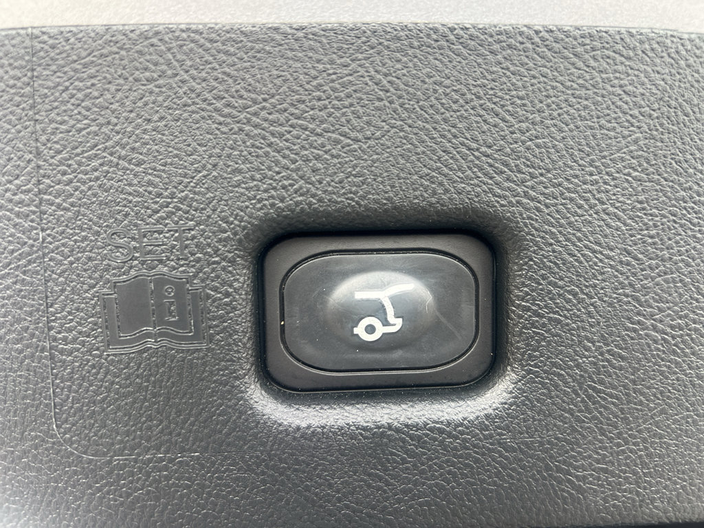 Certified 2023 Lincoln Nautilus Reserve w/ Equipment Group 201A image 31