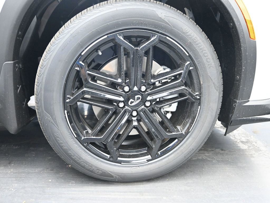 New 2026 INFINITI QX60 Sport w/ Dark Cargo Package image 18