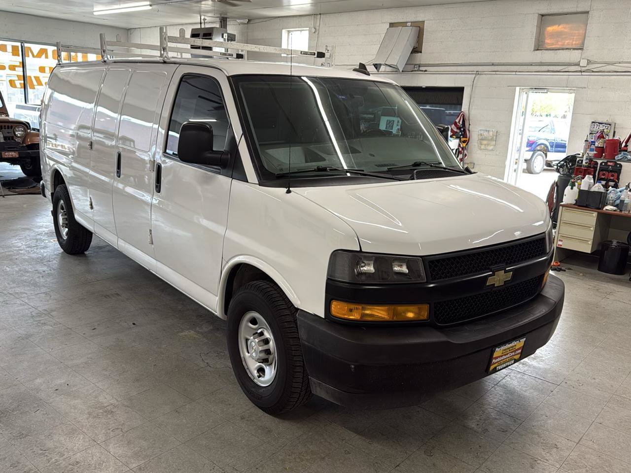 Used 2021 Chevrolet Express 2500 Extended w/ Driver Convenience Package RWD image 99