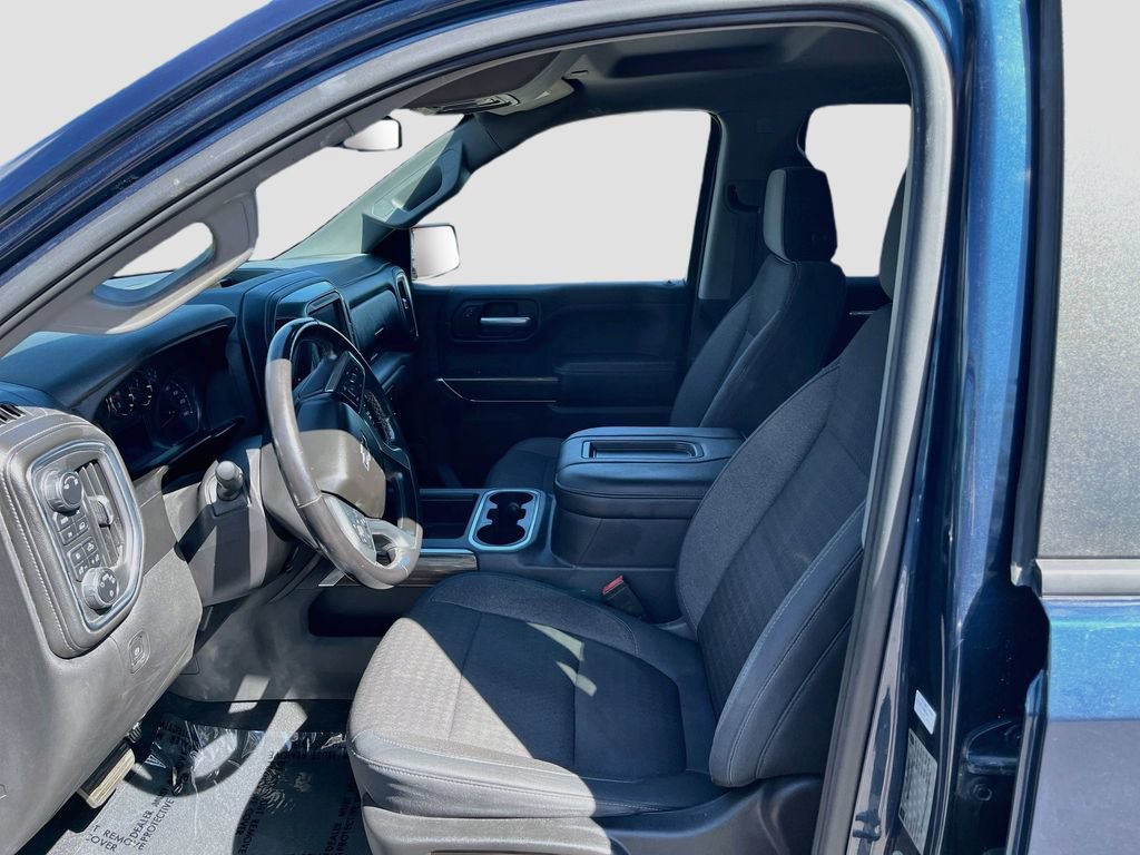 Used 2019 Chevrolet Silverado 1500 RST AWD/4WD image 21