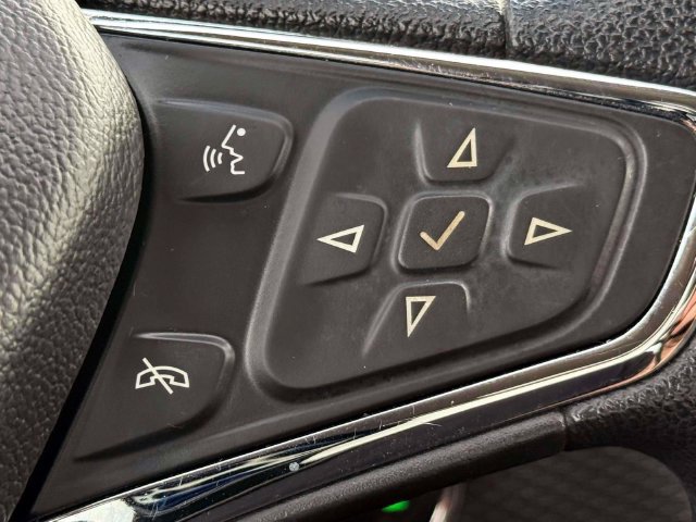Used 2017 Chevrolet Cruze LT w/ Convenience Package FWD image 23