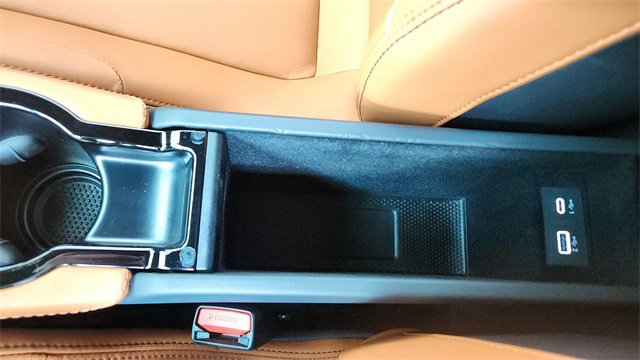 Used 2024 Lotus Emira First Edition image 41