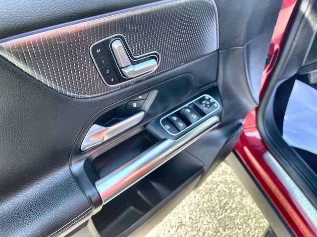 Used 2021 Mercedes-Benz GLA 250 image 22