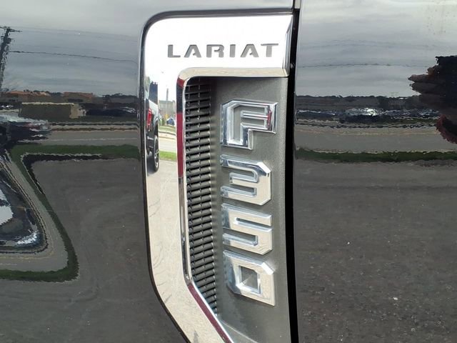Used 2018 Ford F350 Lariat w/ Lariat Ultimate Package image 9