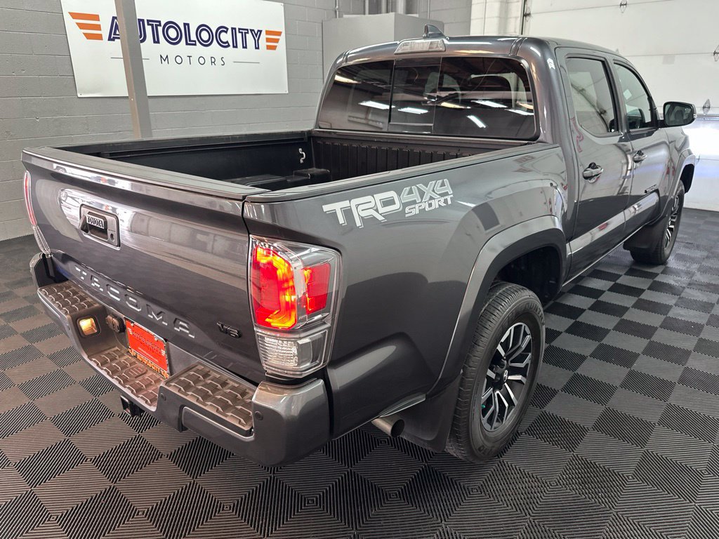 Used 2023 Toyota Tacoma TRD Sport w/ Technology Package AWD/4WD image 9