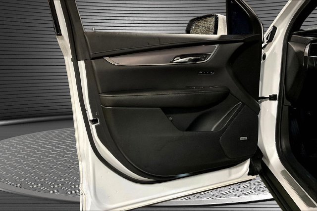 Certified 2023 Cadillac XT6 Luxury AWD/4WD image 20