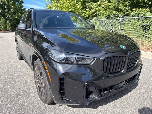 Used 2024 BMW X5 xDrive50e w/ M Sport Package AWD/4WD image 11