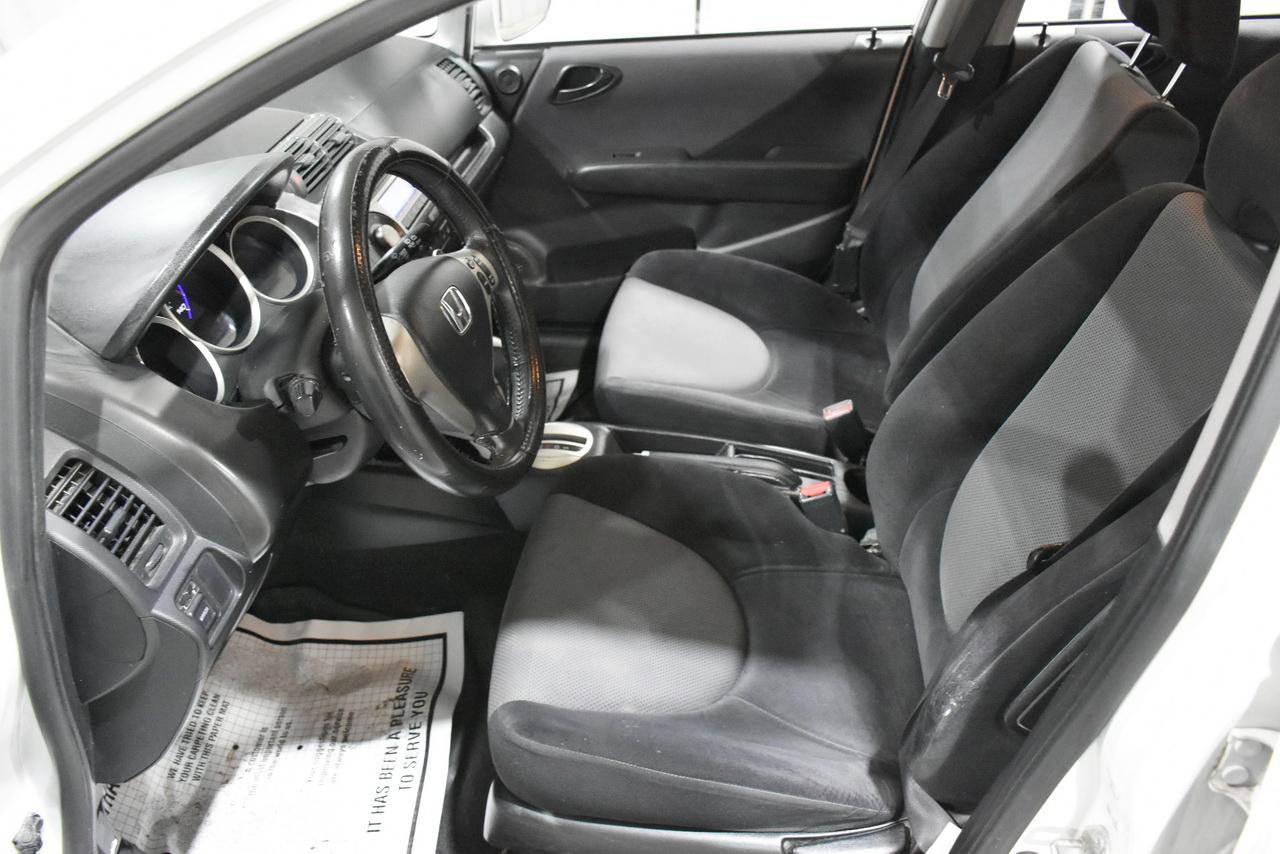 Used 2007 Honda Fit Sport image 38