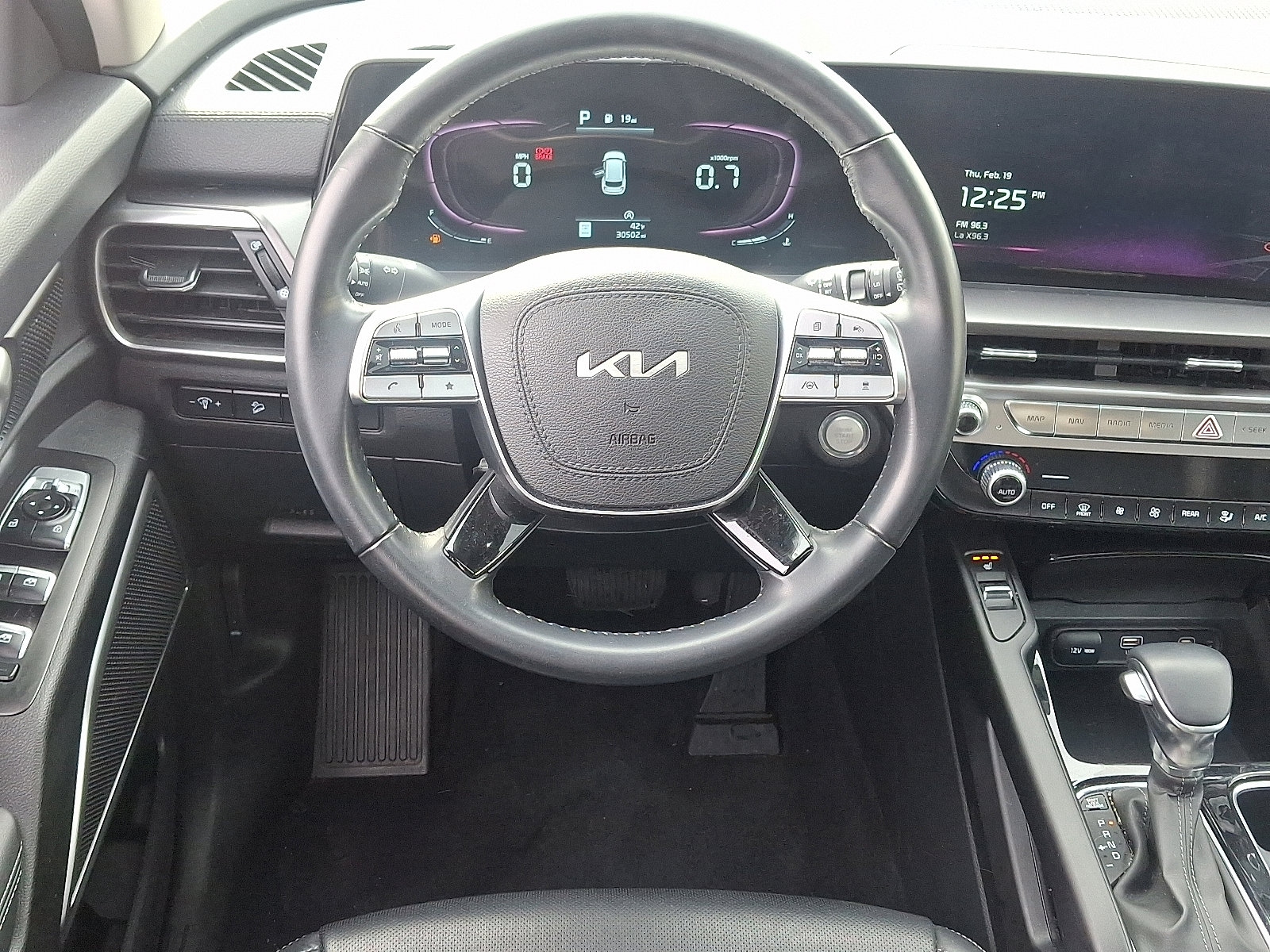 Certified 2023 Kia Telluride S w/ S Sunroof Package image 11