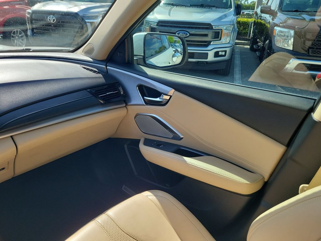 Used 2019 Acura RDX w/ Technology Package FWD image 13