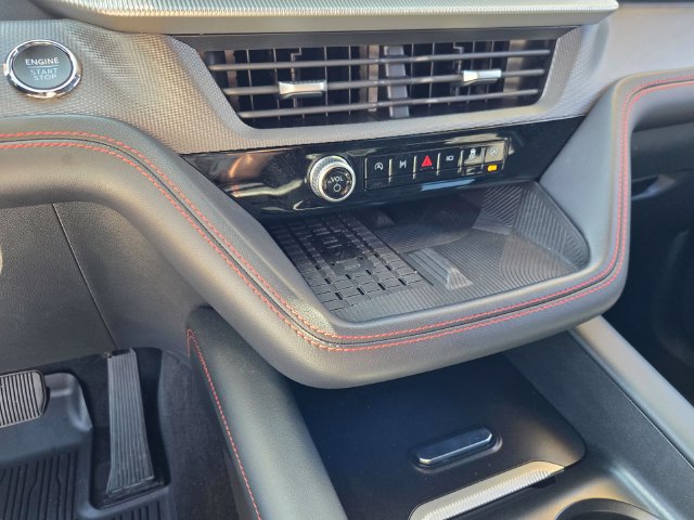 Certified 2025 Ford Explorer ST AWD/4WD image 23
