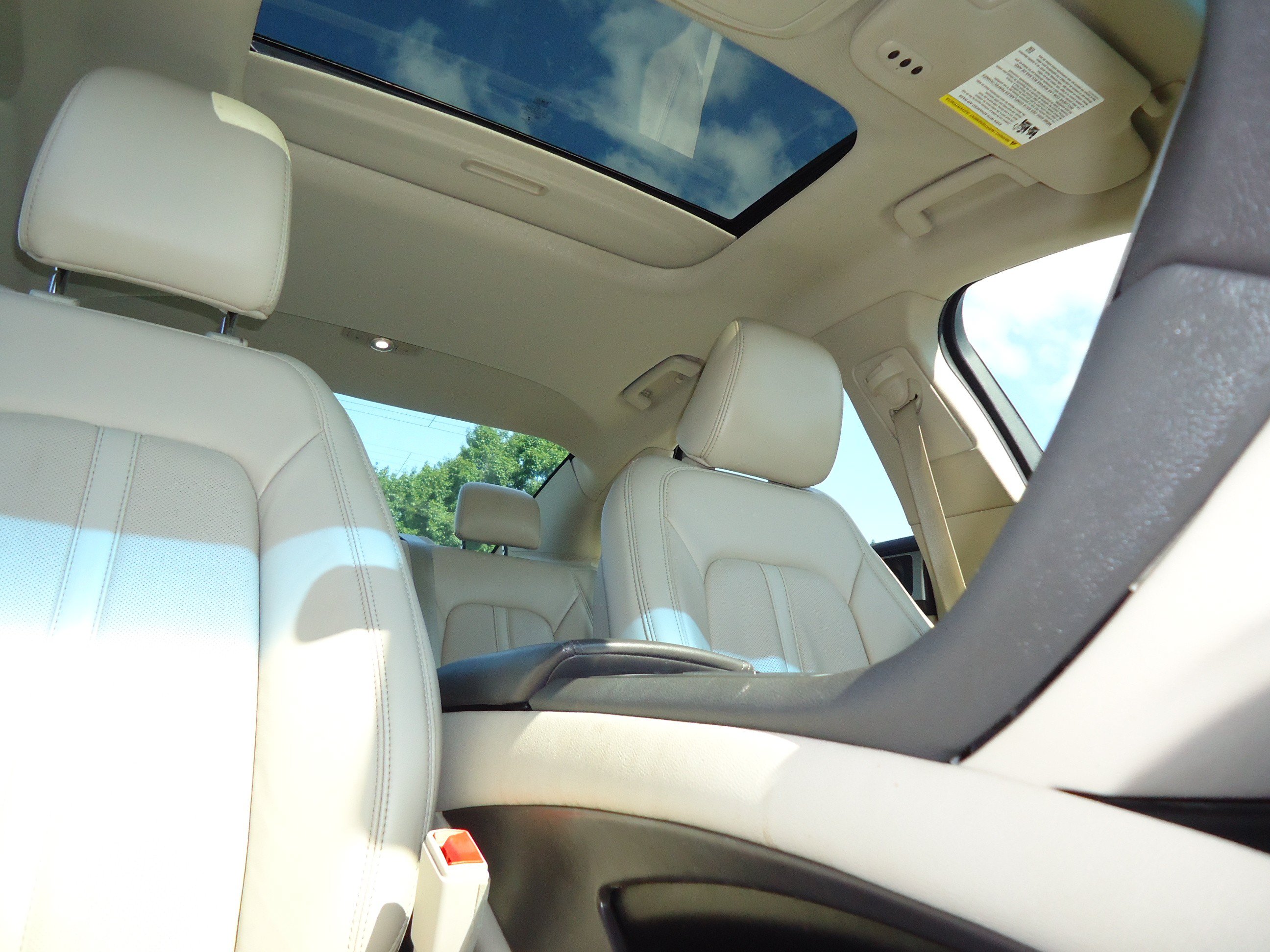 Used 2020 Lincoln MKZ Reserve w/ Monochromatic Package AWD/4WD image 31
