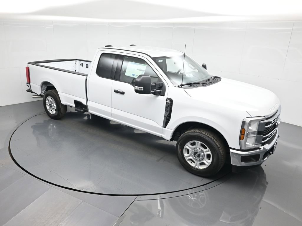 New 2026 Ford F350 XLT image 35