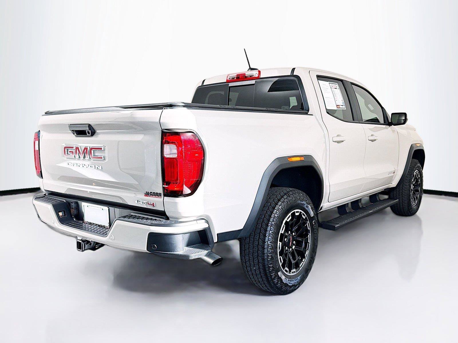 Used 2026 GMC Canyon AT4 AWD/4WD image 36
