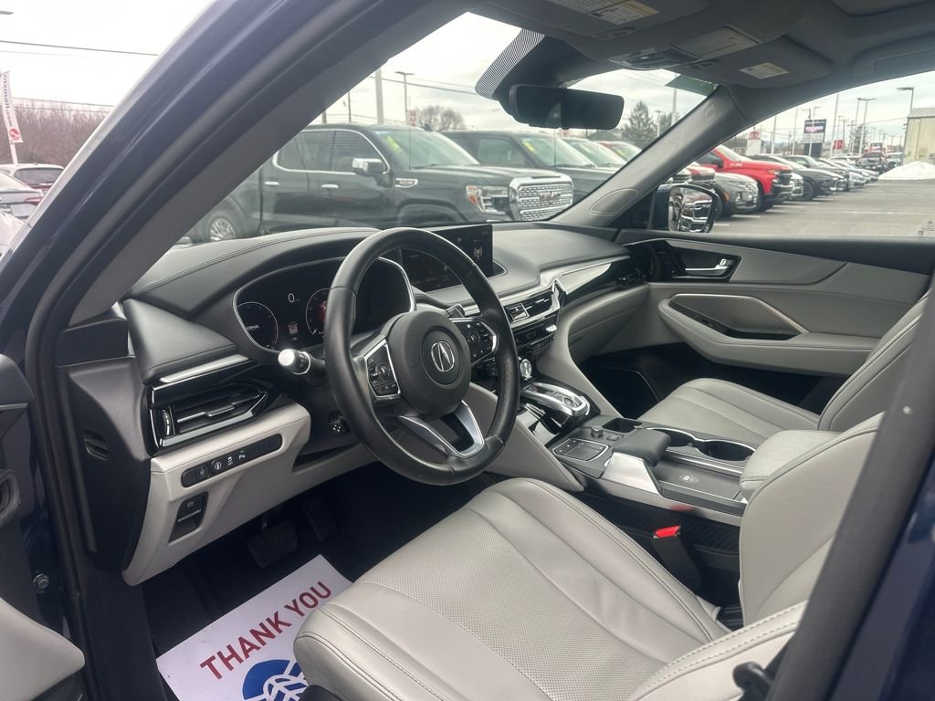Used 2023 Acura MDX FWD w/ Technology Package image 9