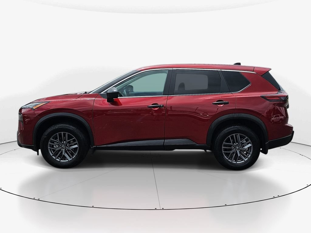 Used 2025 Nissan Rogue S FWD image 10