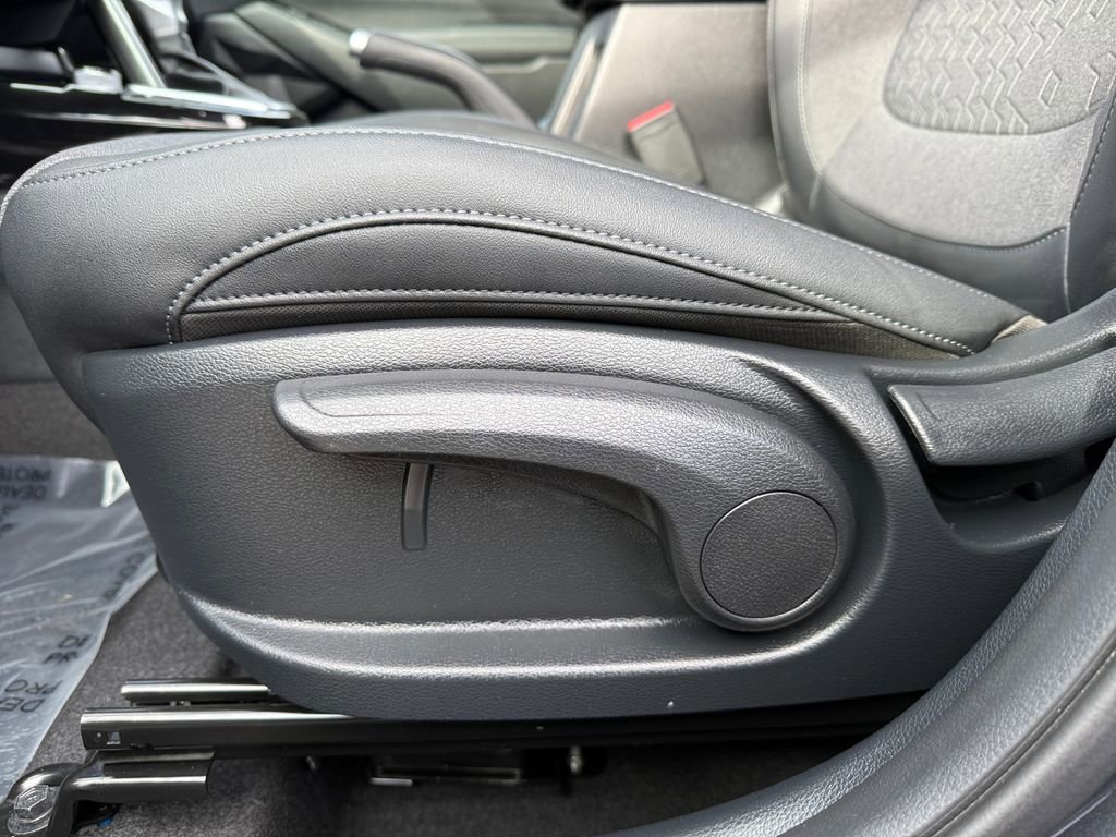 Certified 2024 Kia Seltos S image 10