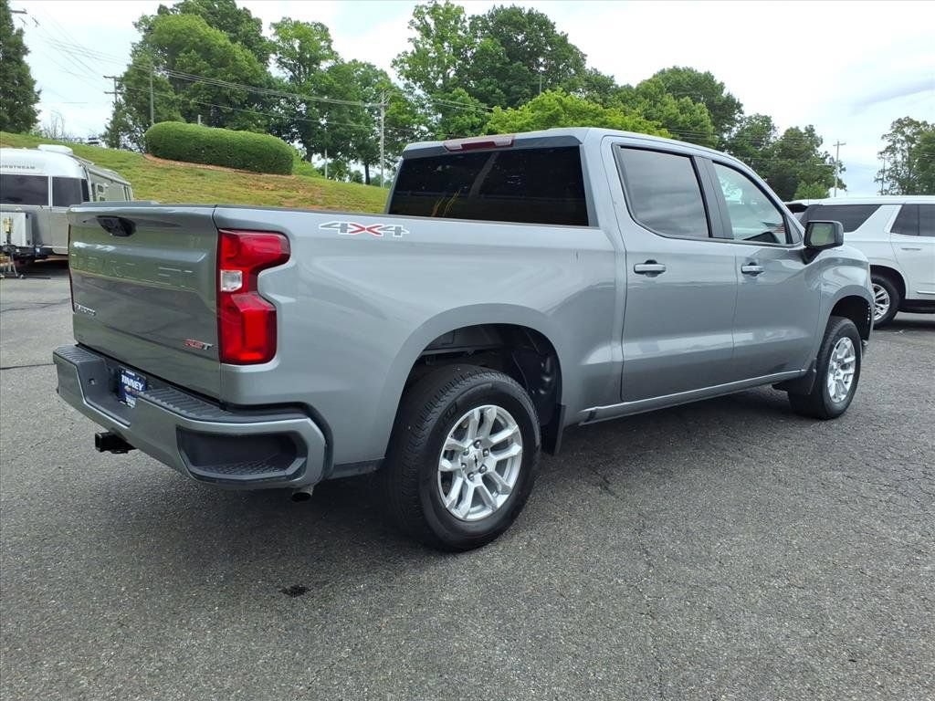 Used 2026 Chevrolet Silverado 1500 RST AWD/4WD image 3