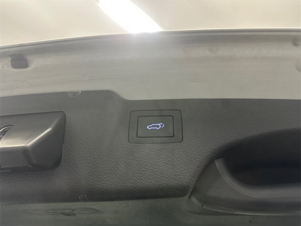 Used 2016 Hyundai Santa Fe Sport 2.0T w/ Option Group 05 image 21