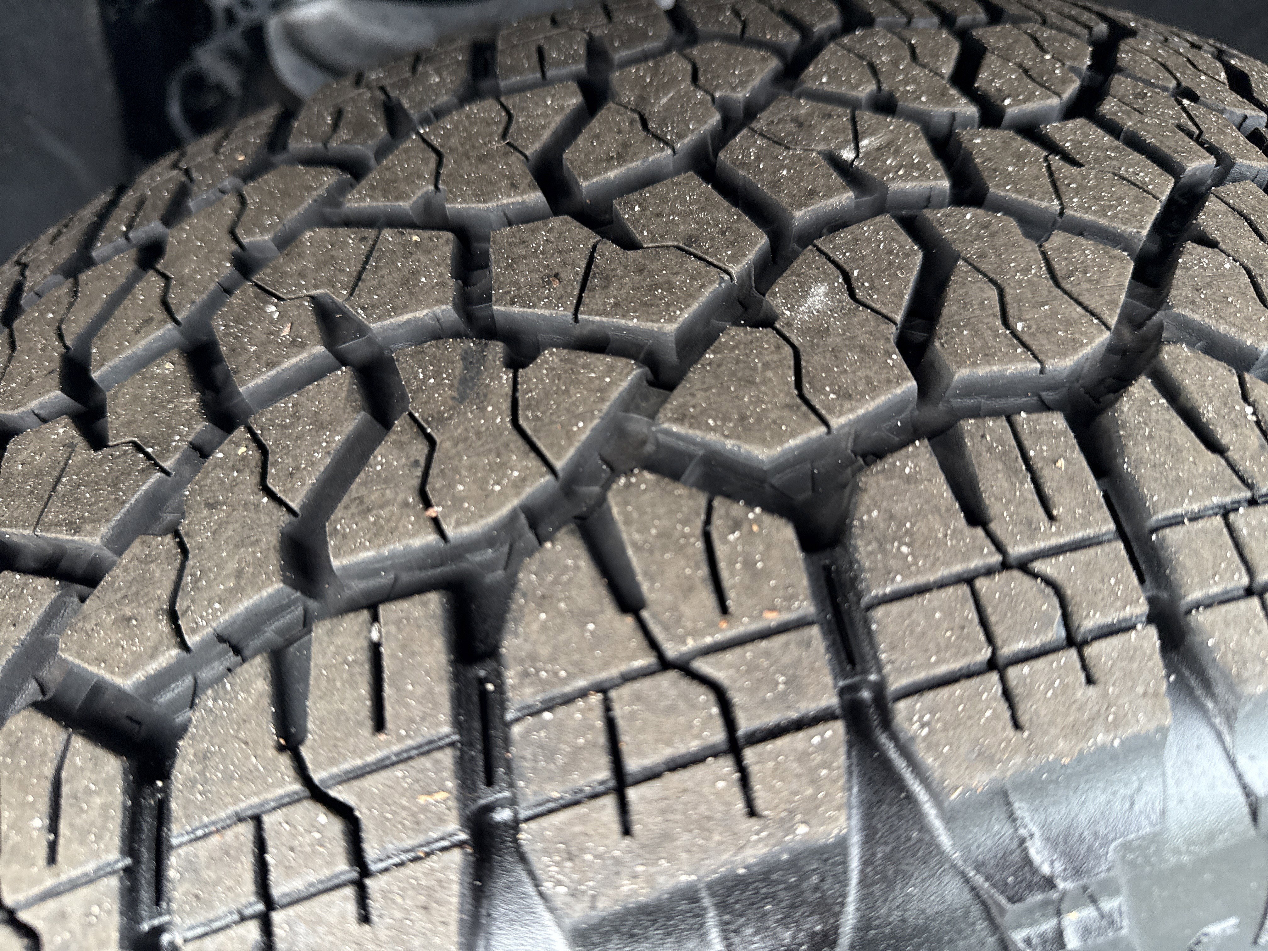 Certified 2025 Chevrolet Silverado 1500 High Country w/ Technology Package image 12