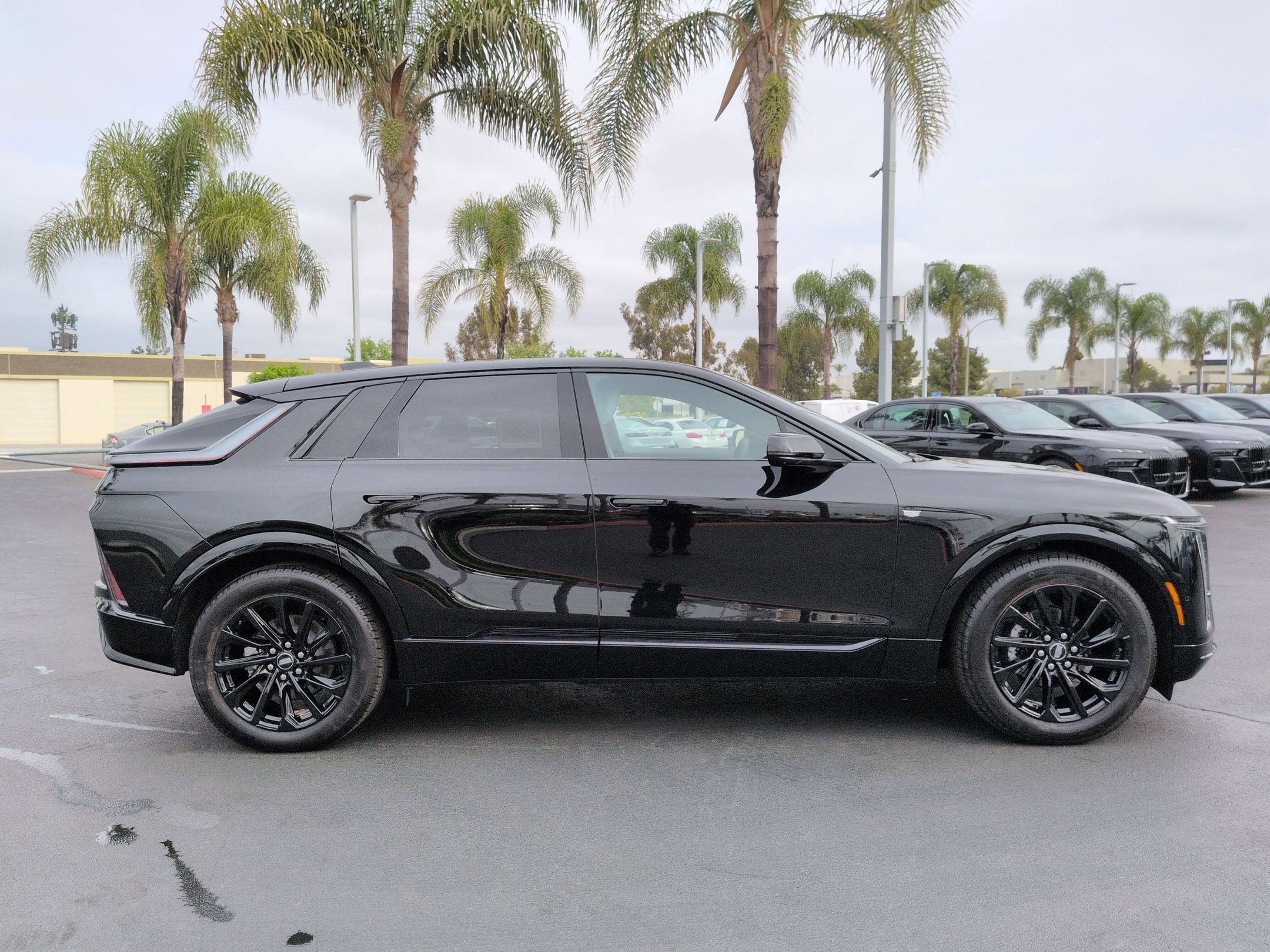 Used 2025 Cadillac Lyriq Sport RWD image 11