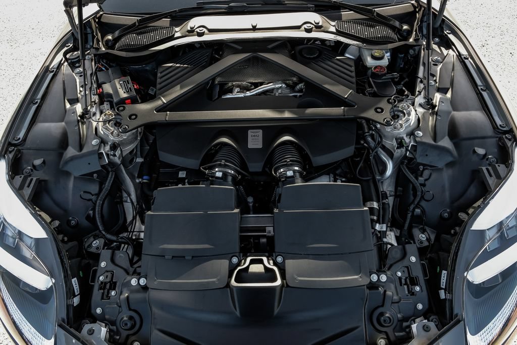 Used 2024 Aston Martin DB12 Coupe RWD image 52