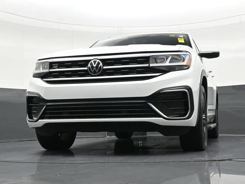 Used 2020 Volkswagen Atlas Cross Sport SE w/ Panoramic Sunroof Package image 35