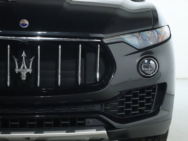 Used 2018 Maserati Levante S GranLusso image 7