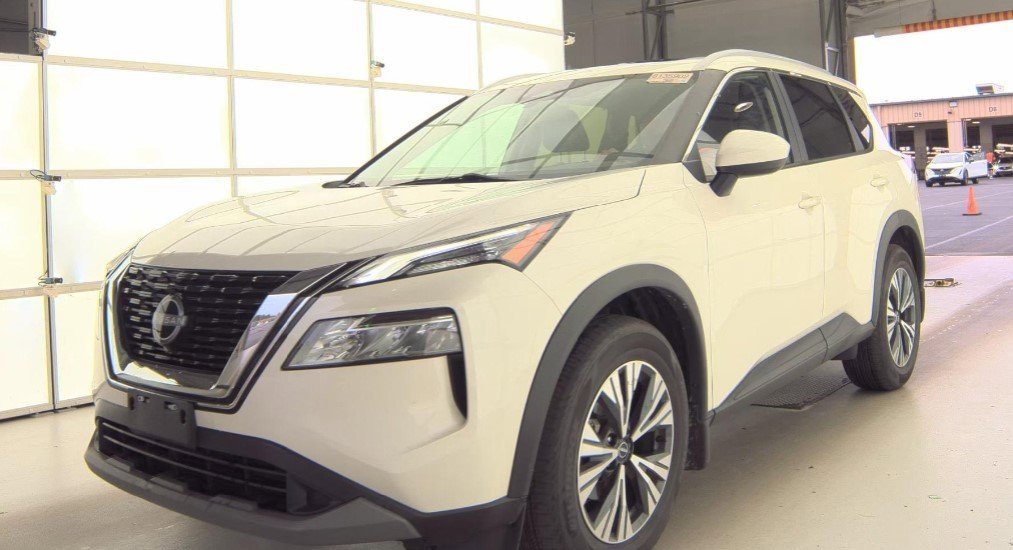 Used 2023 Nissan Rogue SV w/ SV Premium B Package image 1