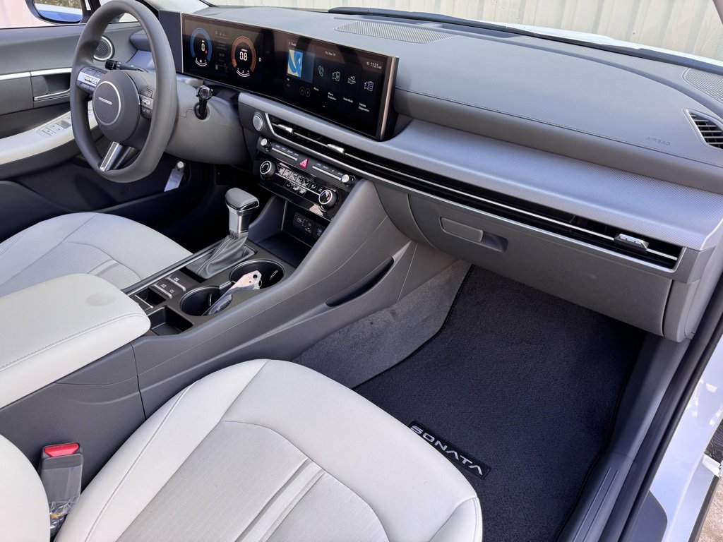 New 2026 Hyundai Sonata SE image 14