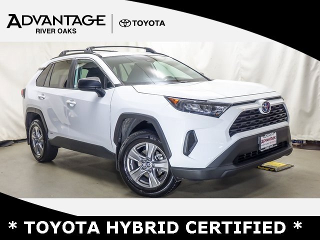 Certified 2022 Toyota RAV4 LE w/ Carpet Mat Package (TMS) image 1