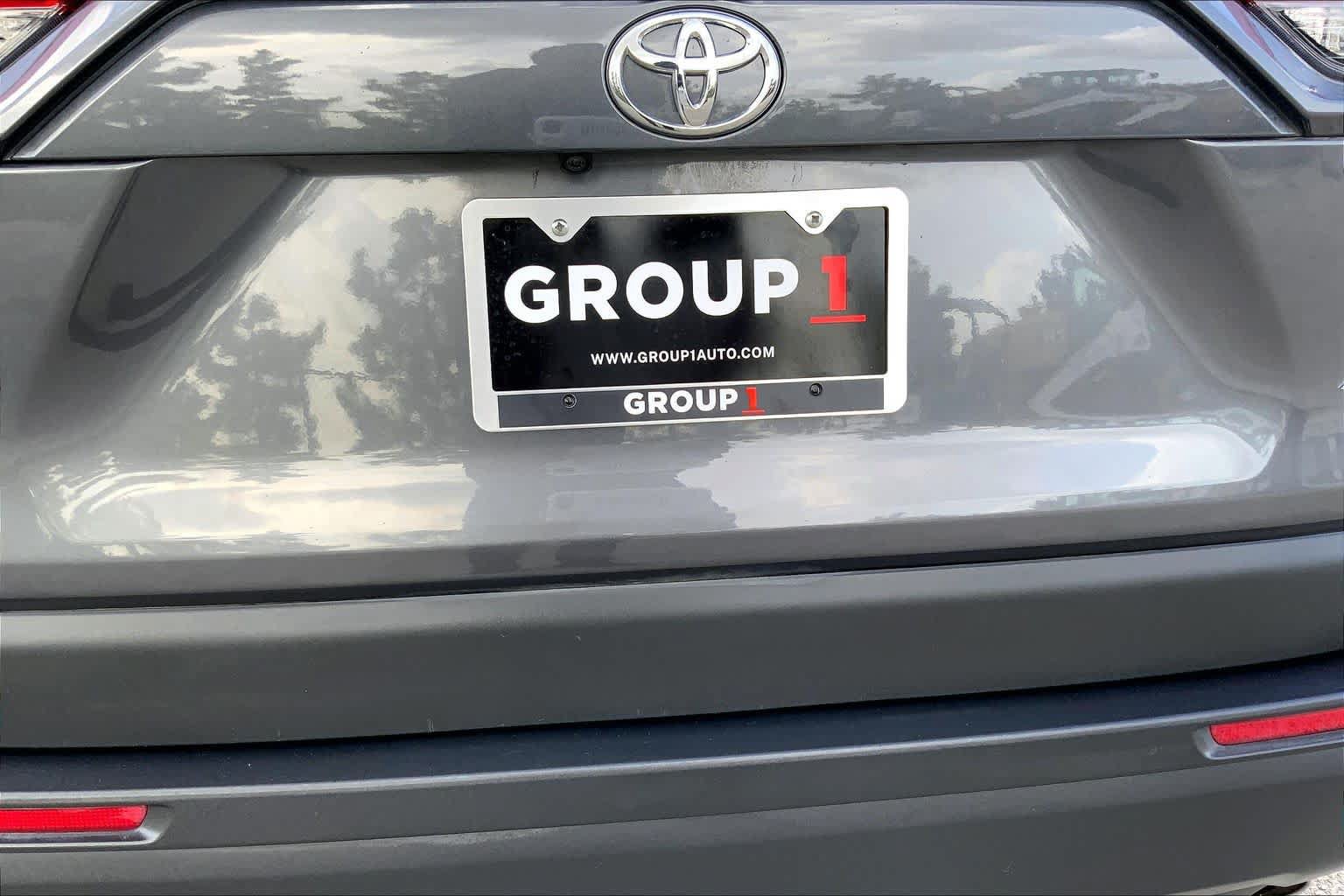 Used 2021 Toyota RAV4 XLE FWD image 10