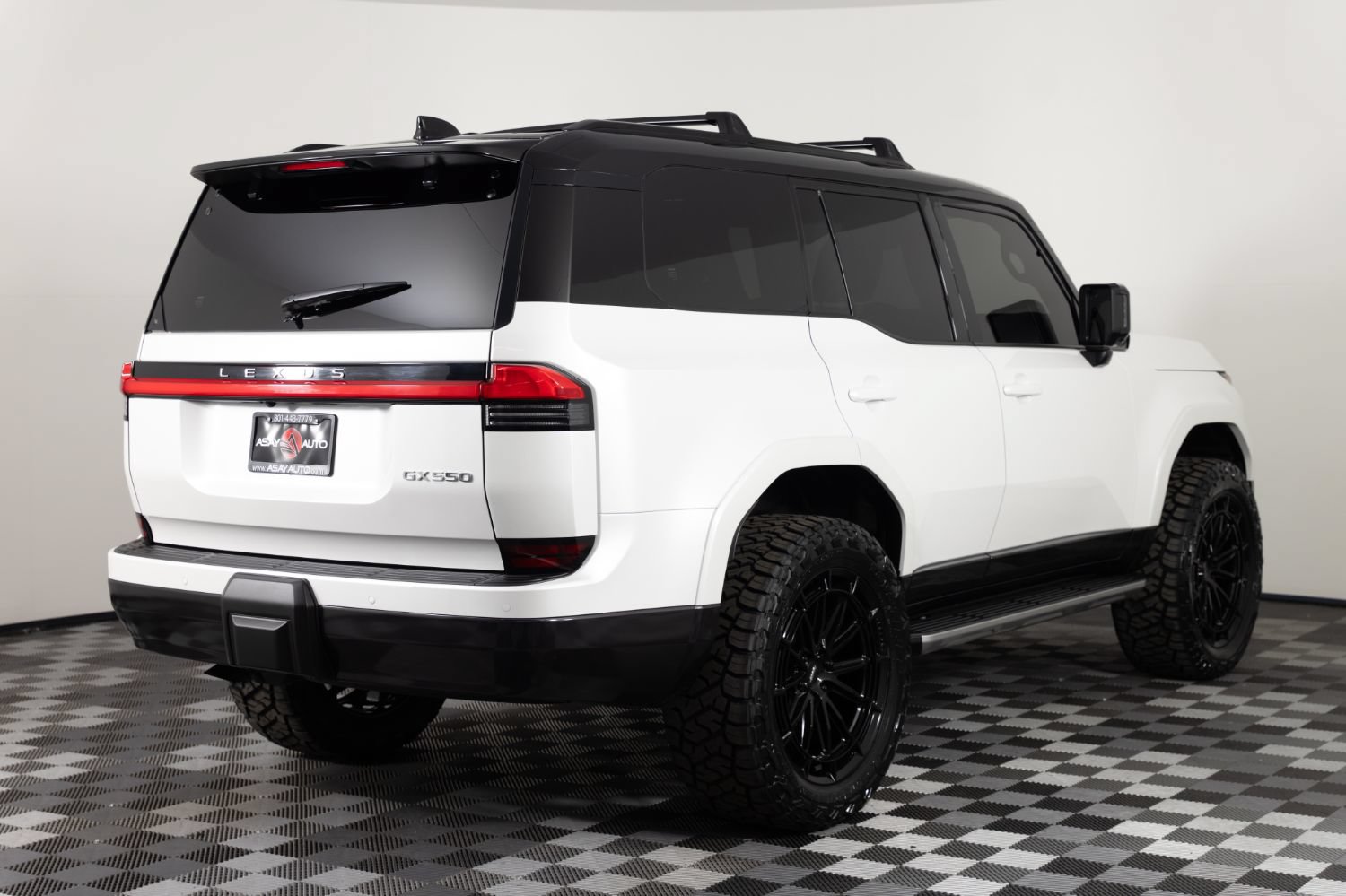 Used 2026 Lexus GX 550 w/ Accessory Package (2T) AWD/4WD image 7