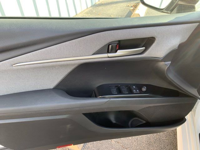 Used 2025 Toyota Camry LE image 14