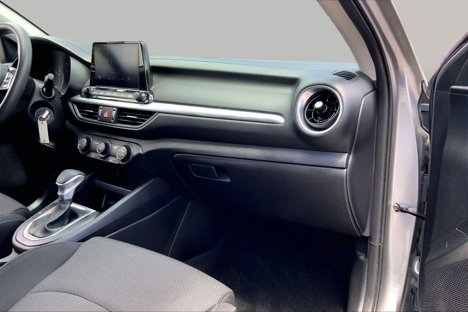 Certified 2024 Kia Forte LXS w/ LXS Technology Package FWD image 18