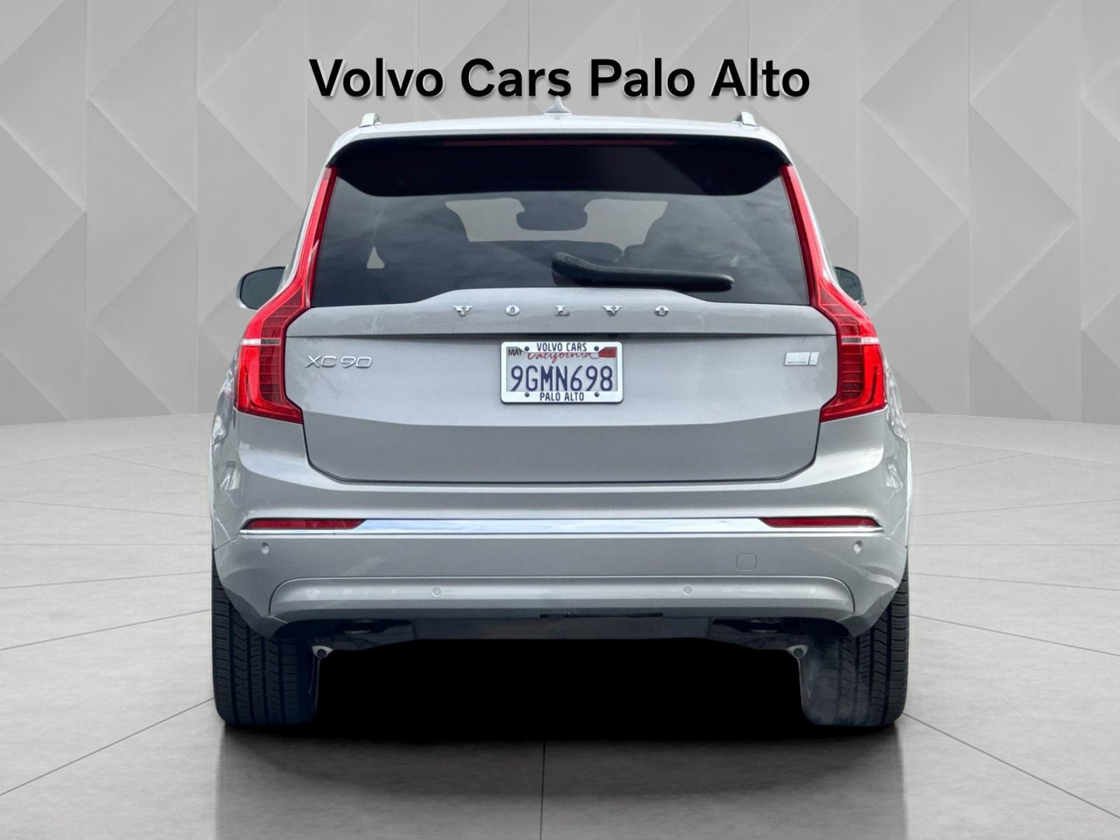 Certified 2023 Volvo XC90 T8 Ultimate w/ Protection Package AWD/4WD image 11