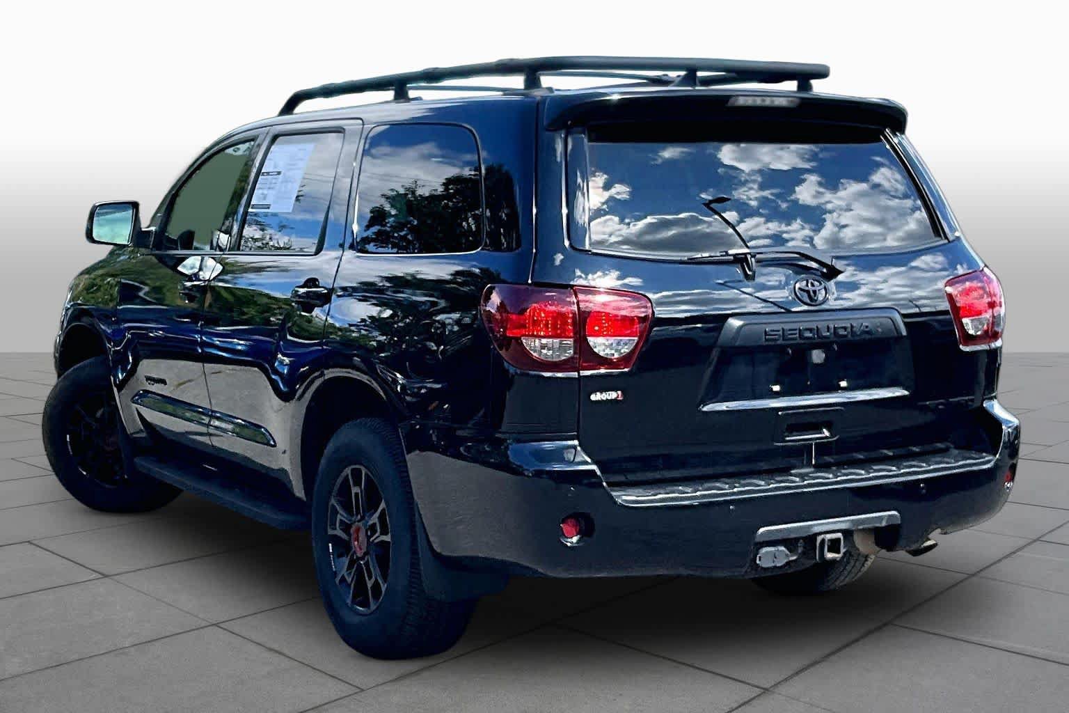Used 2022 Toyota Sequoia TRD Pro AWD/4WD image 12
