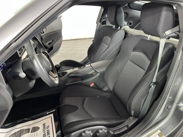 Used 2024 Nissan Z Sport w/ Floor Mat Package RWD image 19