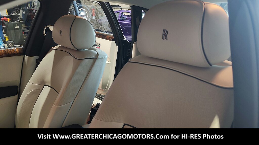 Used 2013 Rolls-Royce Ghost RWD image 15