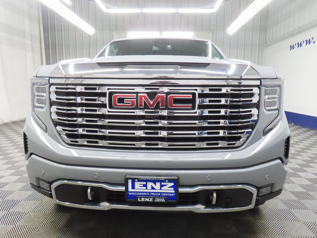 Used 2025 GMC Sierra 1500 Denali AWD/4WD image 42