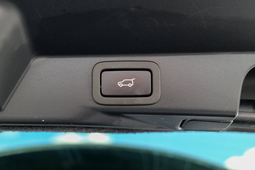 Used 2022 Land Rover Range Rover Sport SE image 54