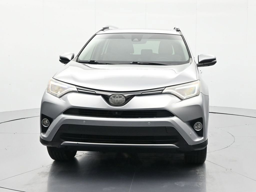 Used 2016 Toyota RAV4 Limited w/ Advanced Technology Package FWD image 2