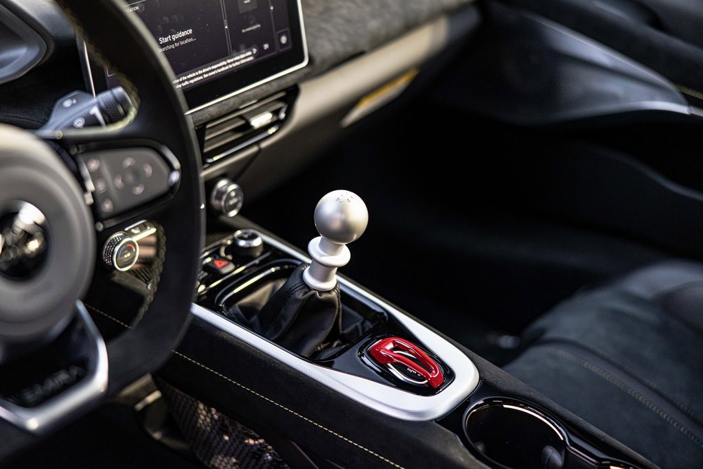 New 2026 Lotus Emira V6 SE Racing Line image 18