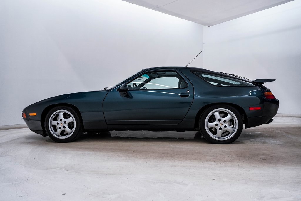 Used 1995 Porsche 928 GTS image 7