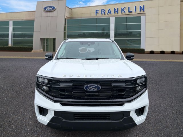 New 2026 Ford Expedition Active RWD image 2
