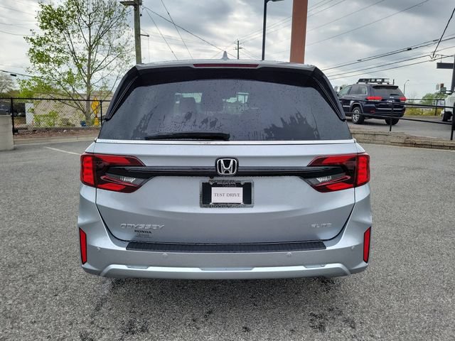New 2026 Honda Odyssey Elite image 5