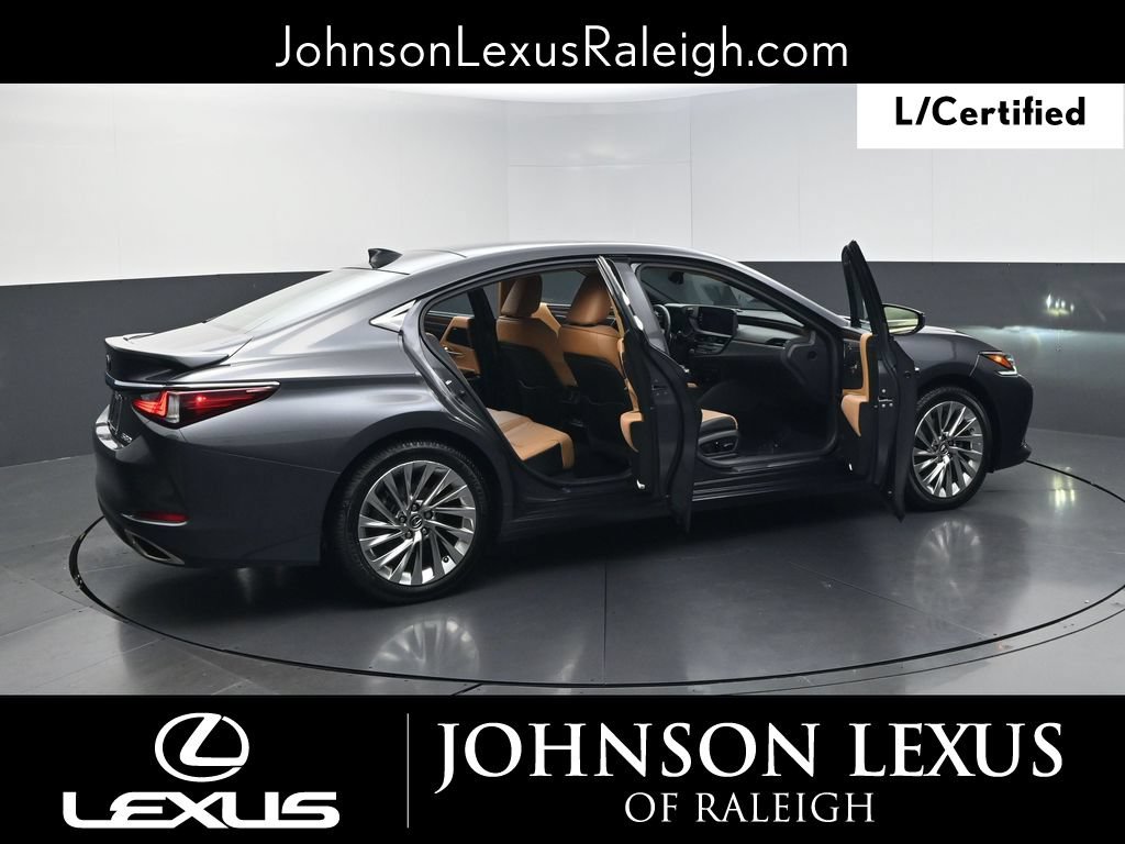 Certified 2022 Lexus ES 350 Ultra Luxury w/ Accessory Package 2 FWD image 24